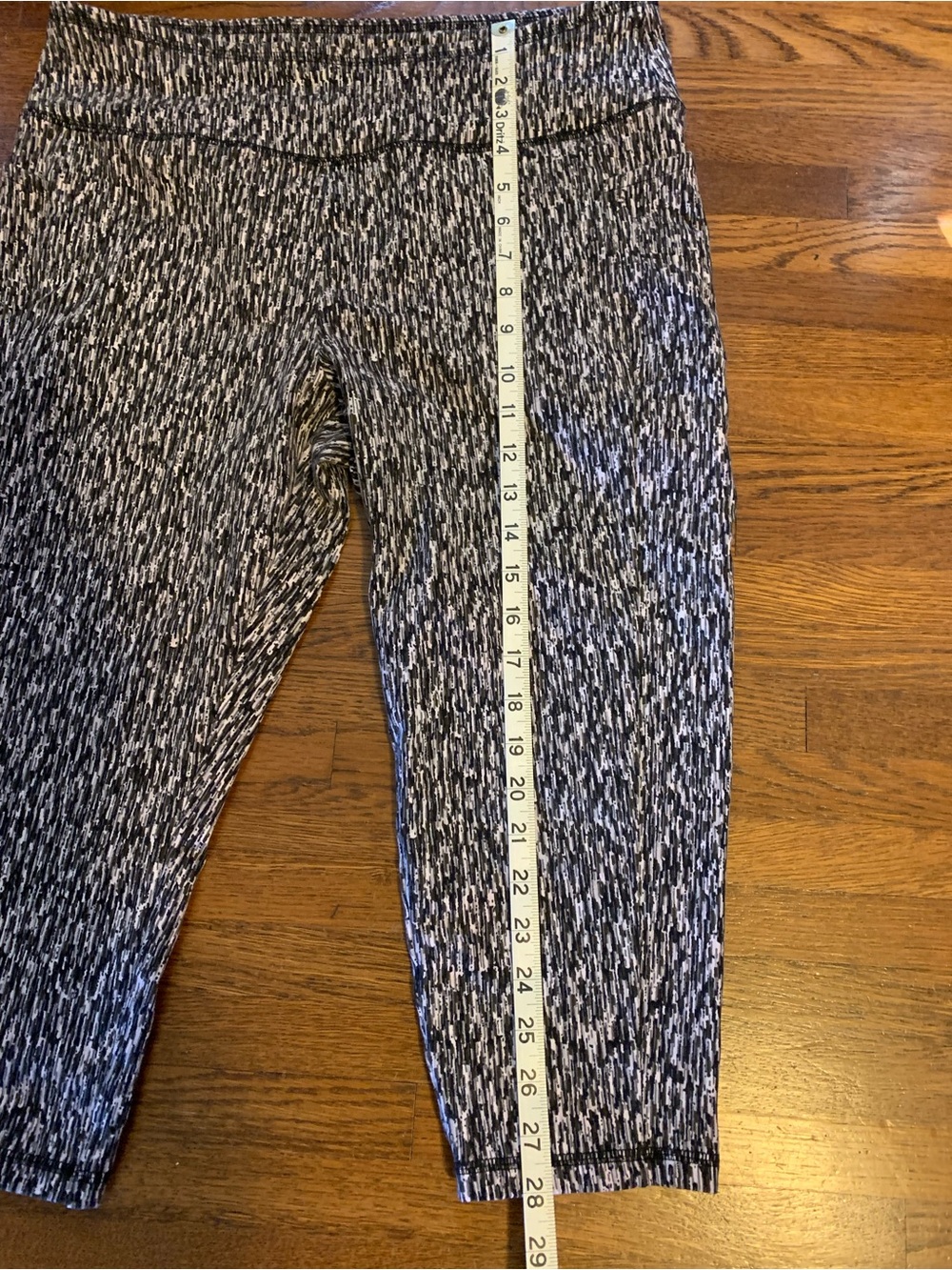 T by Talbots Workout Leggings Capri Size Large - Picture 7 of 12